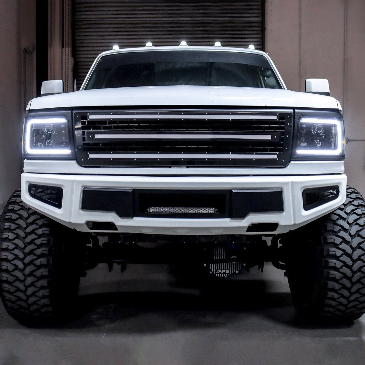 92-96 Ford F-Series/Bronco LUXX-Series LED Projector Headlights Black - view 6