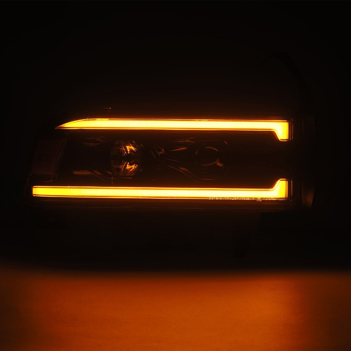 94-01 Dodge Ram 1500/94-02 Ram 2500/3500 LUXX-Series LED Headlights Black - view 4