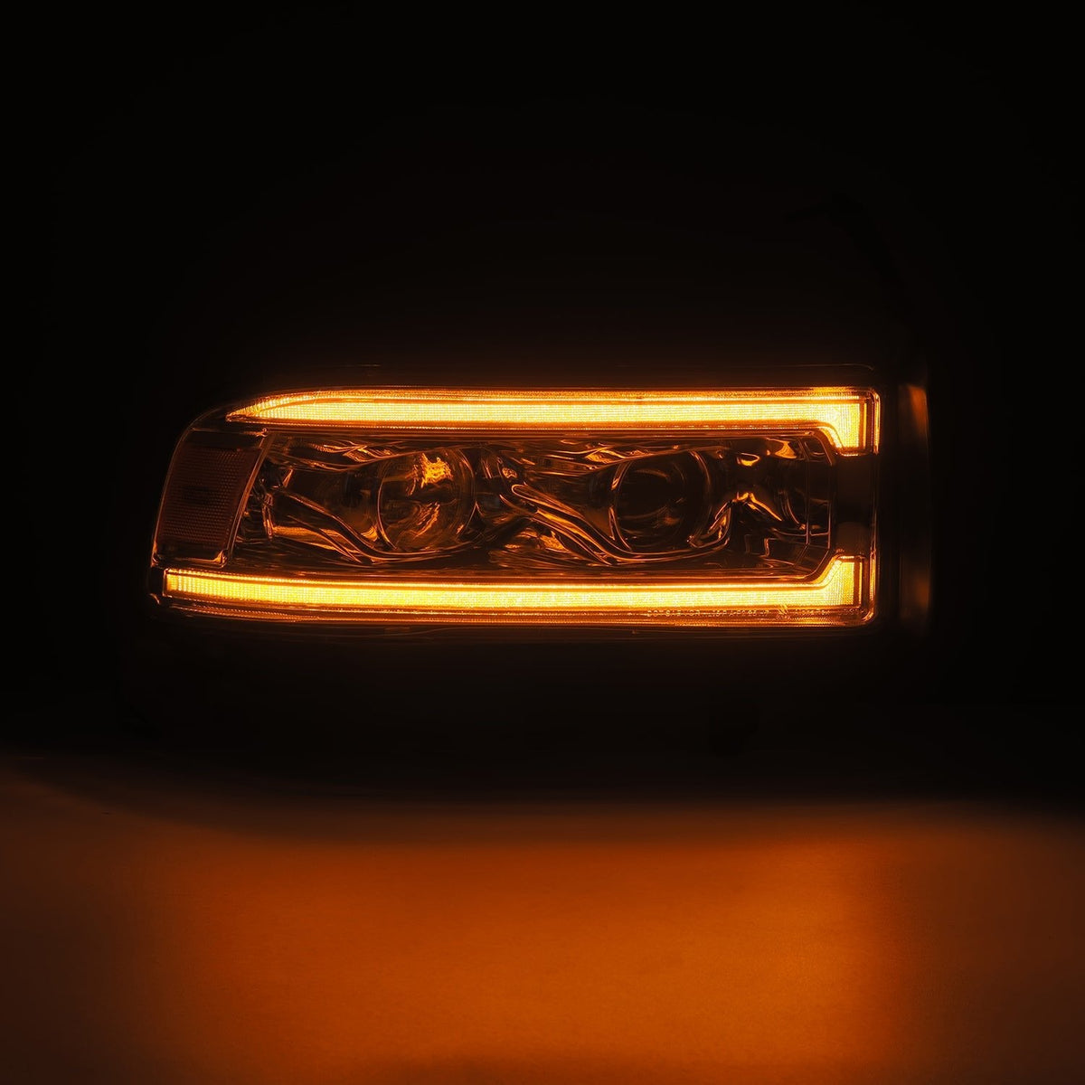 94-01 Dodge Ram 1500/94-02 Ram 2500/3500 LUXX-Series LED Headlights Chrome - view 4