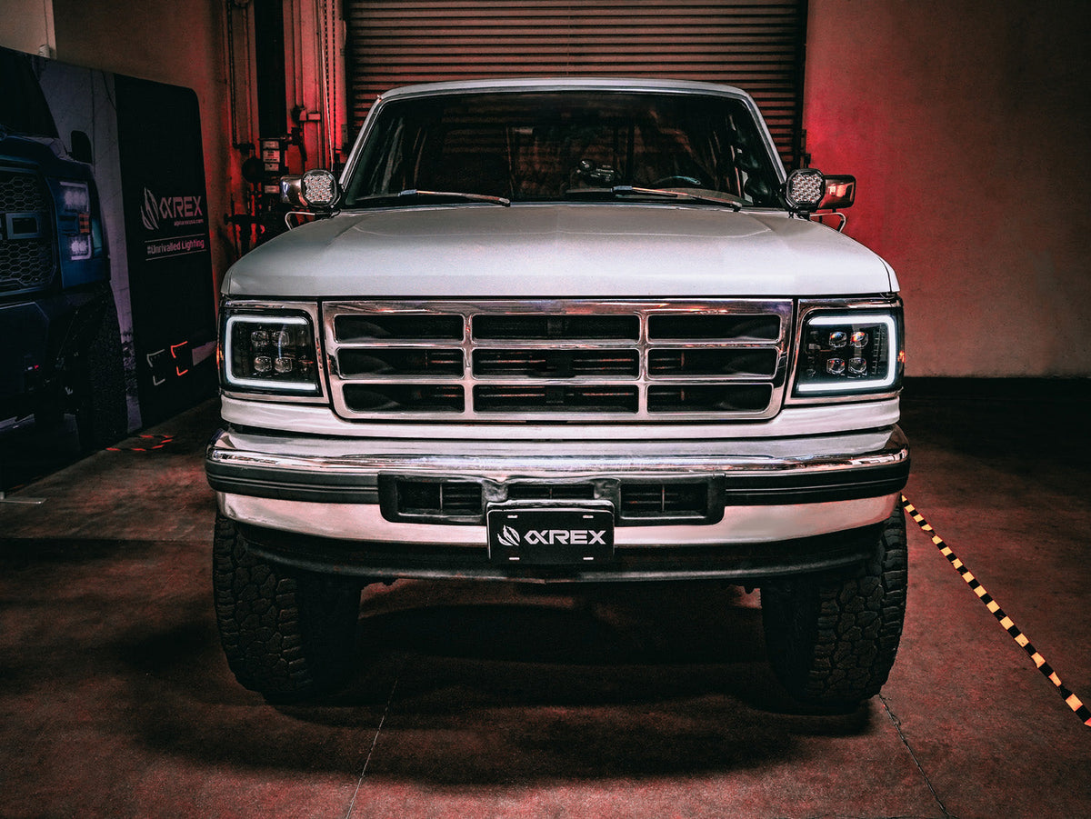92-96 Ford F-Series/Bronco NOVA-Series LED Projector Headlights Black - view 4