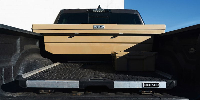 DECKED TOOL BOX Tan