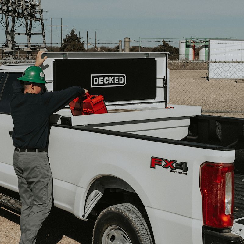DECKED TOOL BOX White