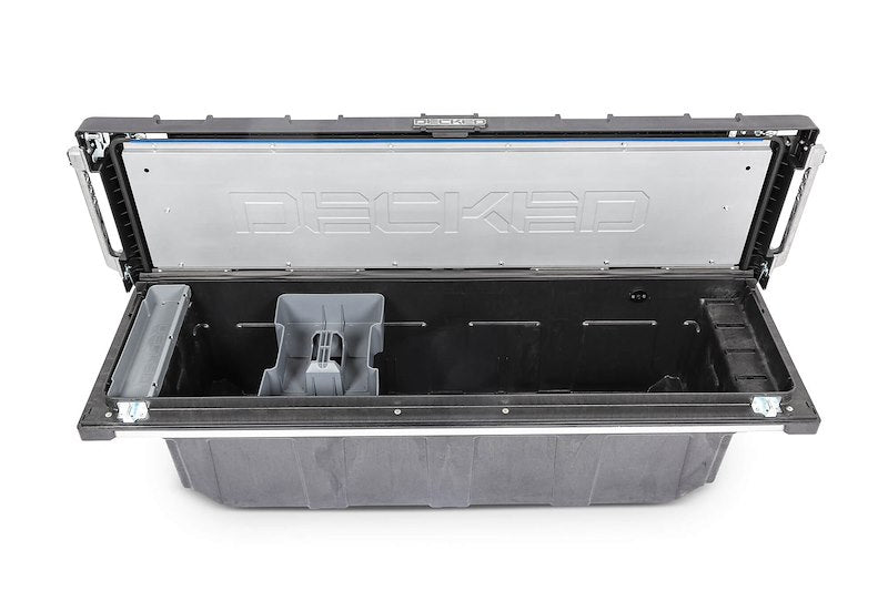 DECKED UNIVERSAL TRUCK TOOL BOX