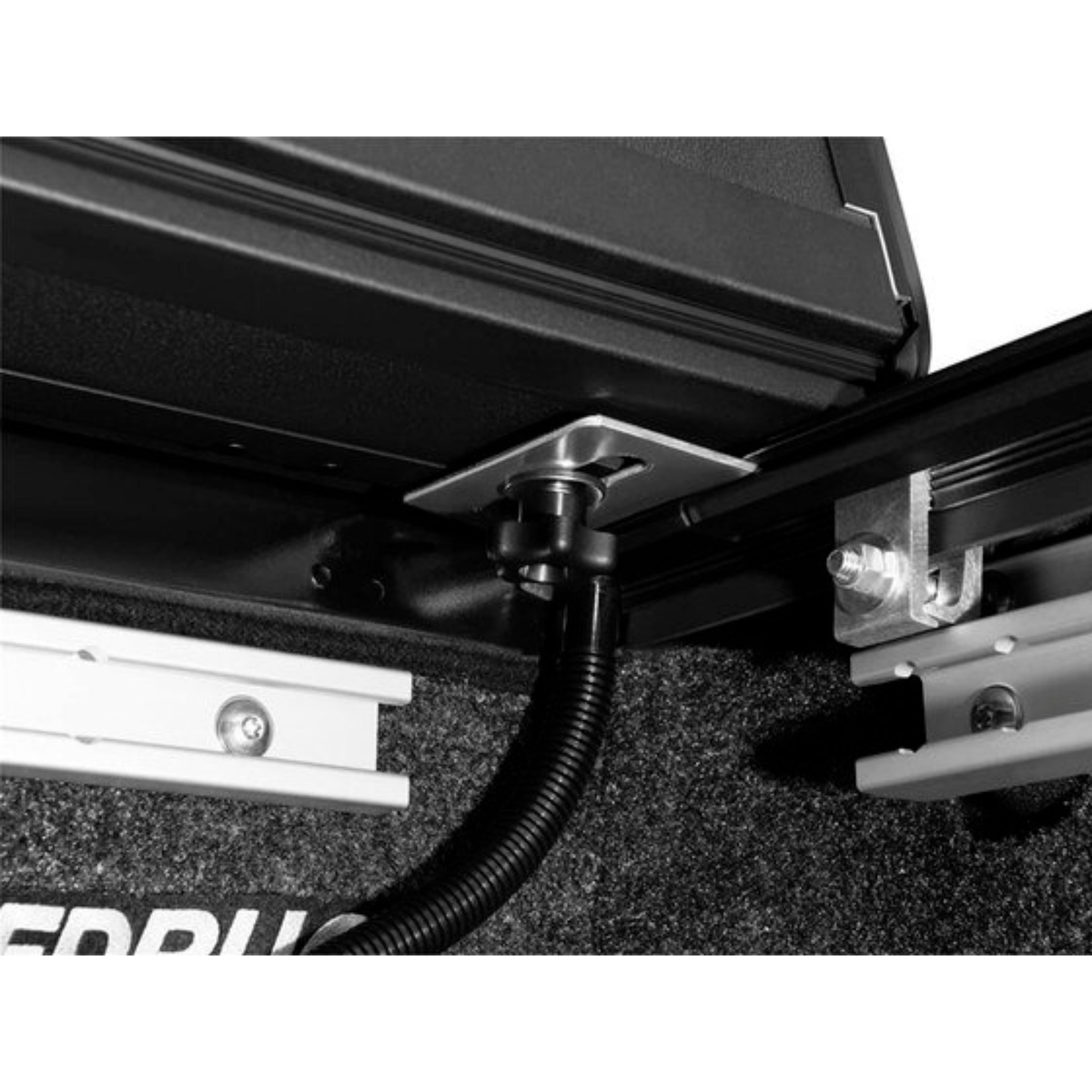 BAKFLIP MX4 TONNEAU COVER 2005-2021 Nissan Frontier 5' Bed