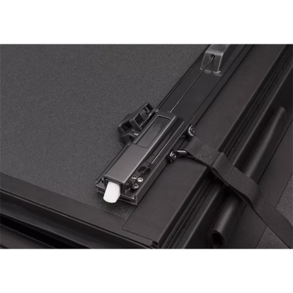 BAKFLIP MX4 TONNEAU COVER 2004-2013 Chevy/GMC 1500, 2007 Chevy/GMC 1500 Classic 5'8" Bed