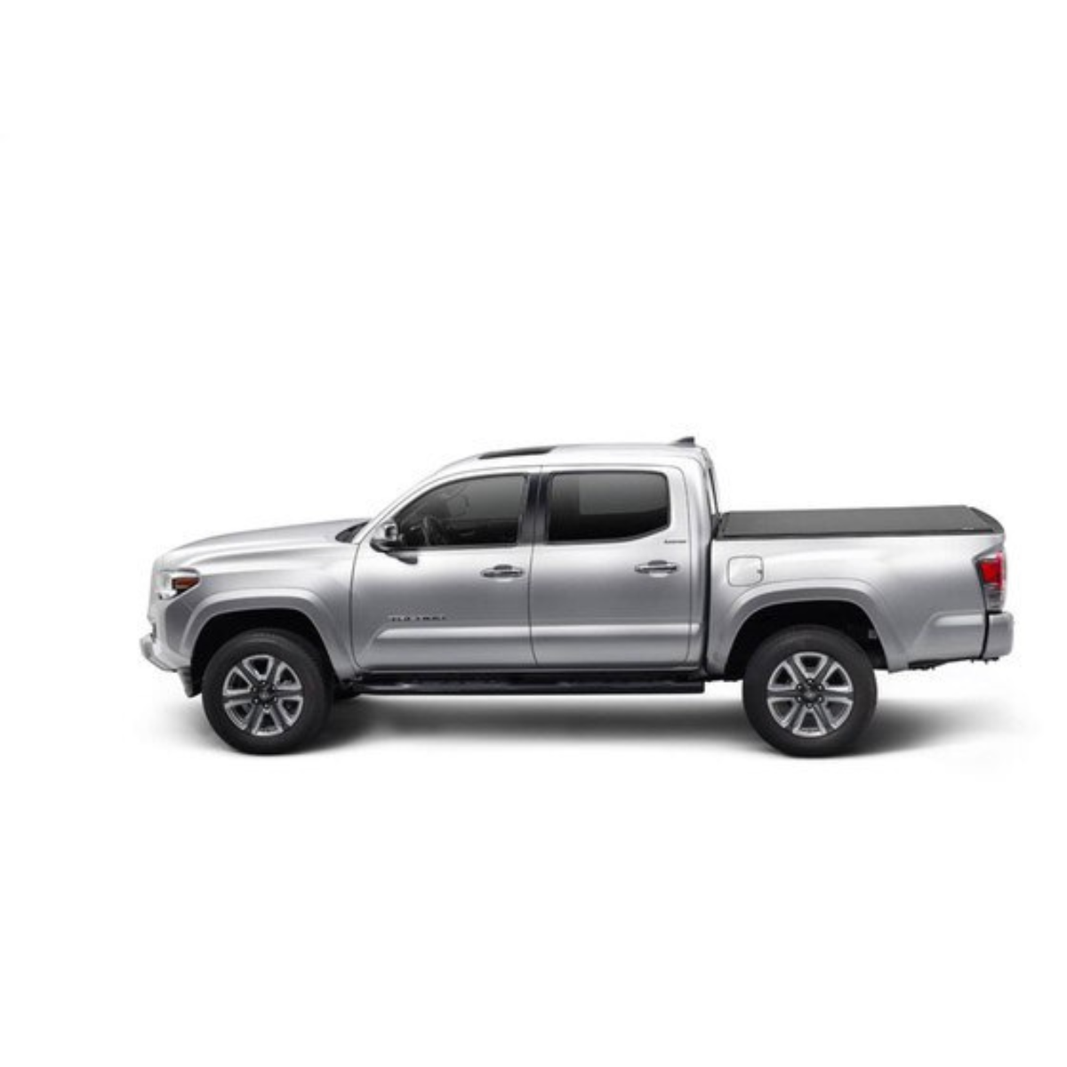 SENTRY CT TONNEAU COVER 2022-2026 Toyota Tundra 5'5" Bed w/o Deck Rail System