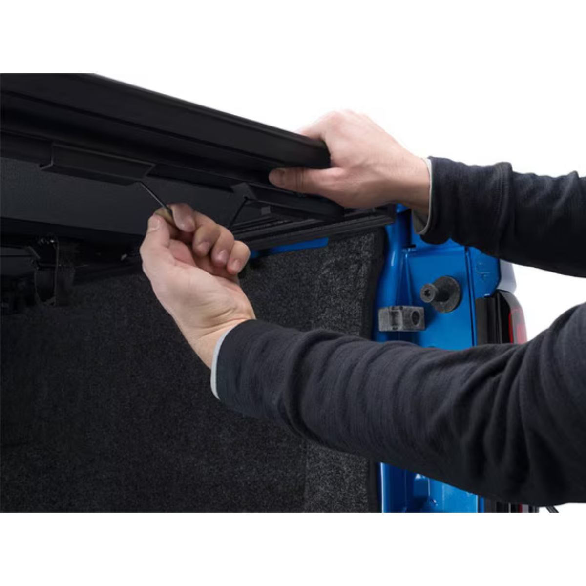 BAKFLIP MX4 TONNEAU COVER 2019-2026 New Body Dodge/Ram 1500 5'7" Bed (w/ Multifunction Tailgate)