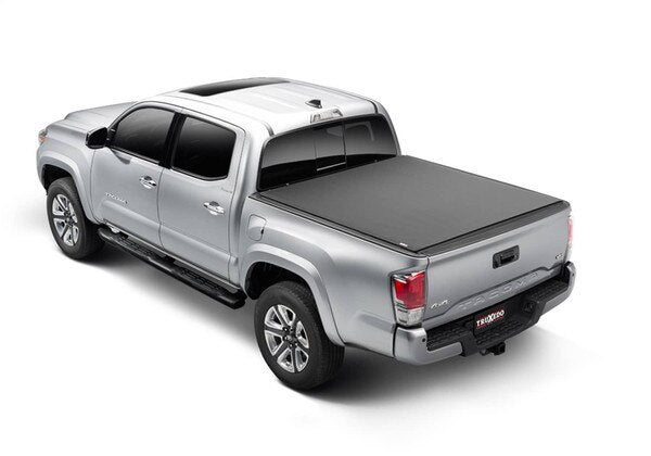 PRO X15 TONNEAU COVER 2016-2023 Toyota Tacoma 5' Bed