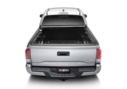 PRO X15 TONNEAU COVER 2022-2026 Toyota Tundra 5'6" Bed w/o Deck Rail System