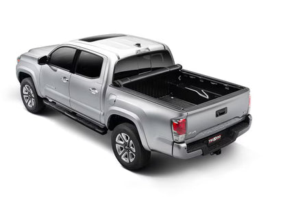 PRO X15 TONNEAU COVER 2022-2026 Toyota Tundra 5'5" Bed w/ Deck Rail System
