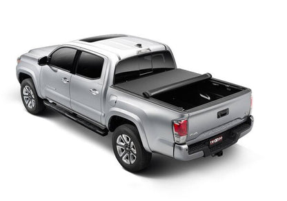 PRO X15 TONNEAU COVER 2022-2026 Toyota Tundra 6'5" Bed w/ Deck Rail System