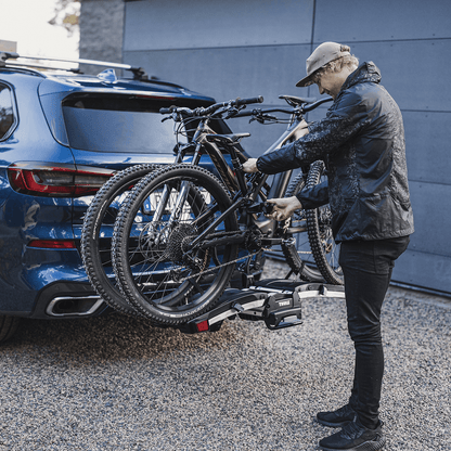 Thule #903202 EasyFold XT Bike Rack - Fits 1-1/4" & 2" Hitch Mount