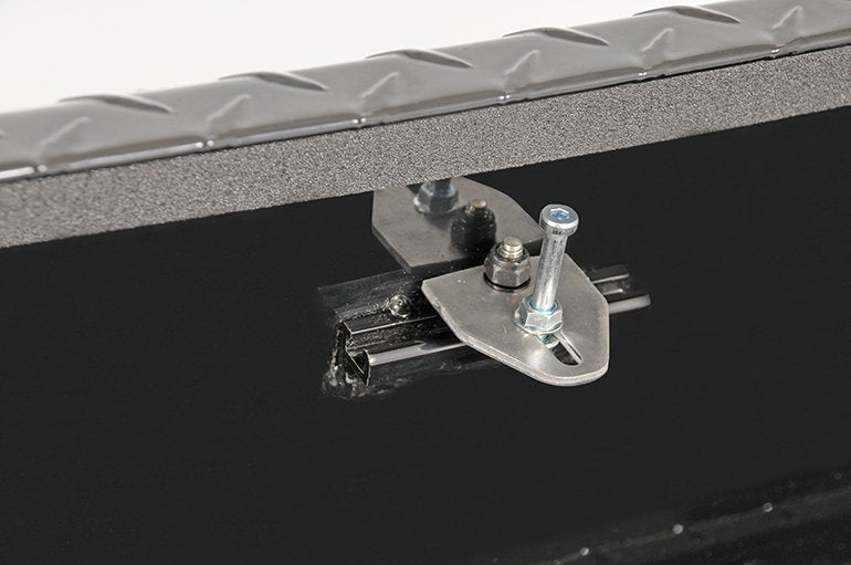 DEEZEE #DZ92740B 43 GAL. TRANSFER TANK/TOOLBOX COMBO - ALUMINUM - BLACK